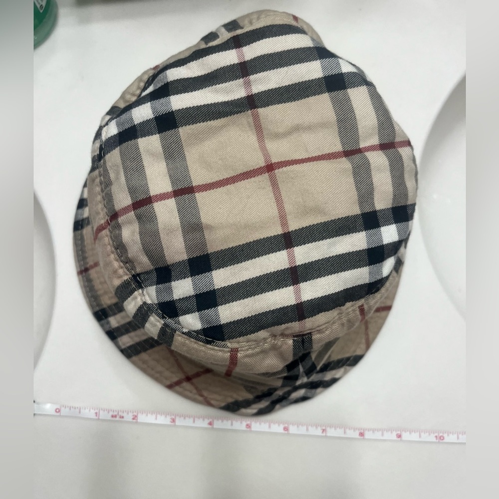 Burberry Beige Vintage Check Bucket Hat - Picture 7 of 11